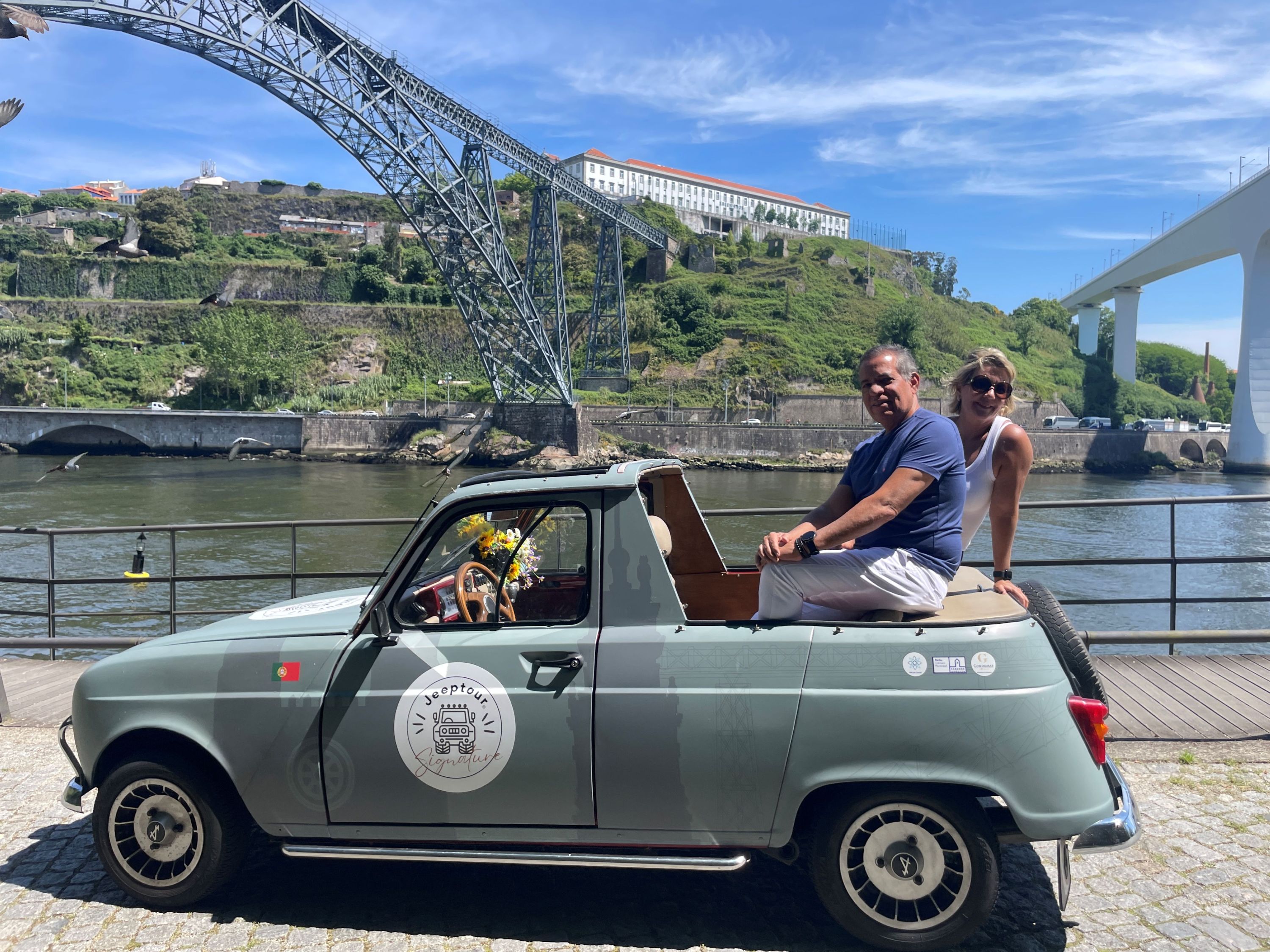 Foz & beyond: a journey through Porto, Gaia, and the Douro in a Vintage Car - up to 3 people