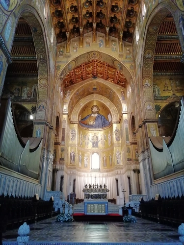 Exclusive Tour of Cefalù and Monreale